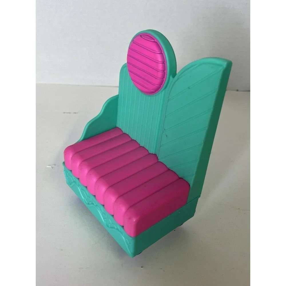 LOL‎ SURPRISE OMG DOLL HOUSE REPLACEMENT PART DINING ROOM BOOTH CHAIR Pink
